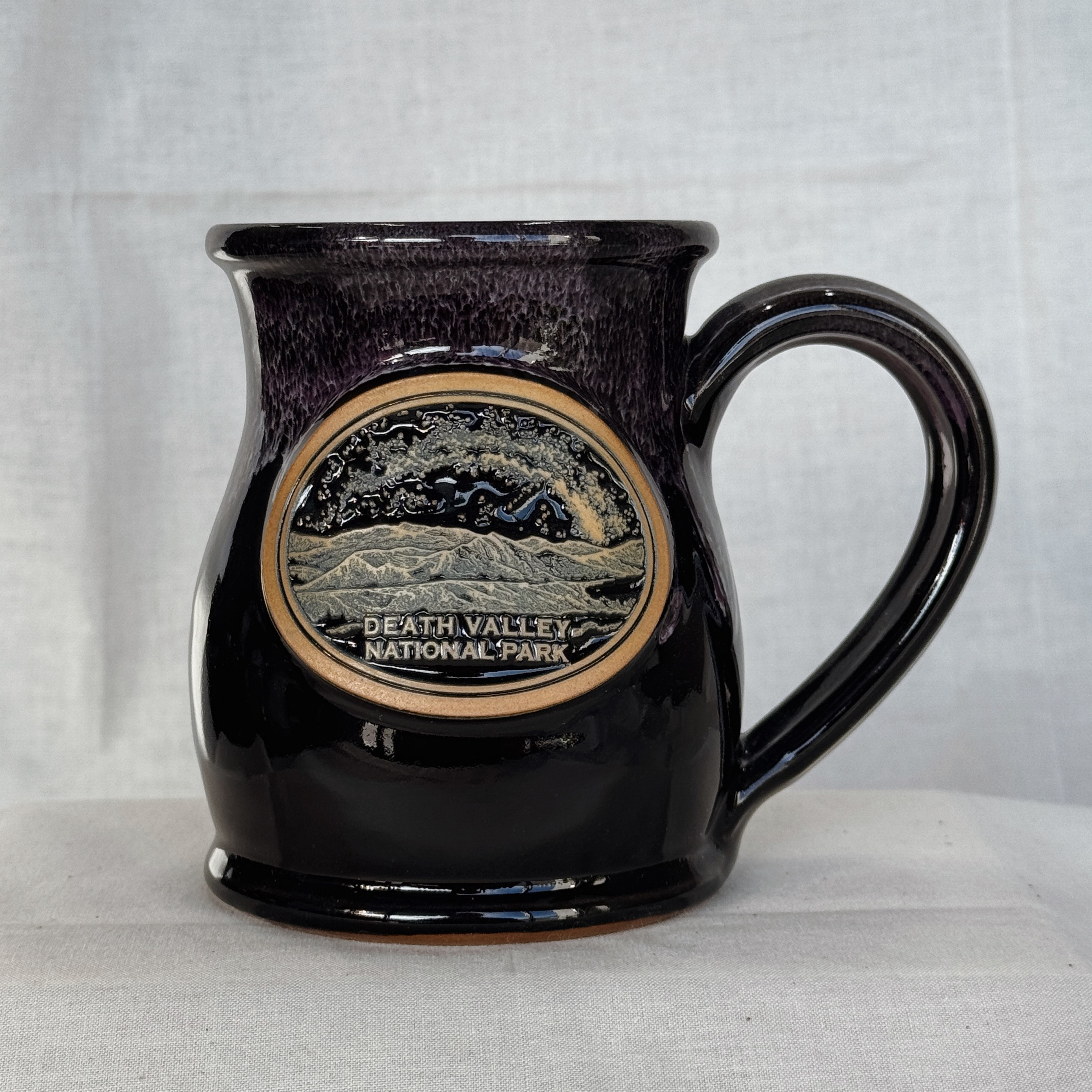 Black Tall Belly mug 