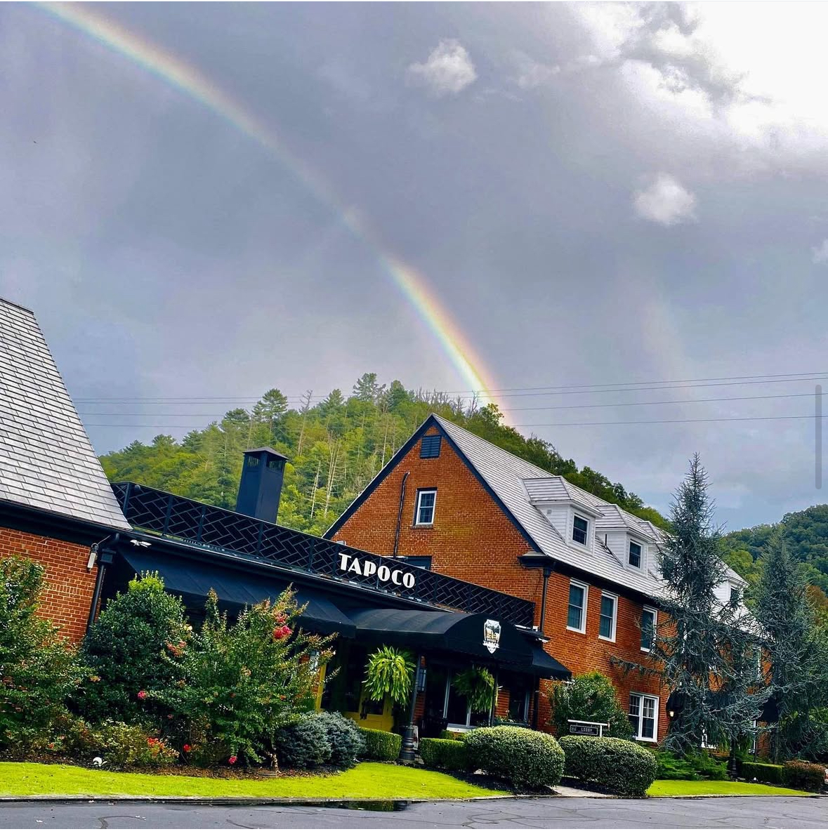 tapoco tavern 